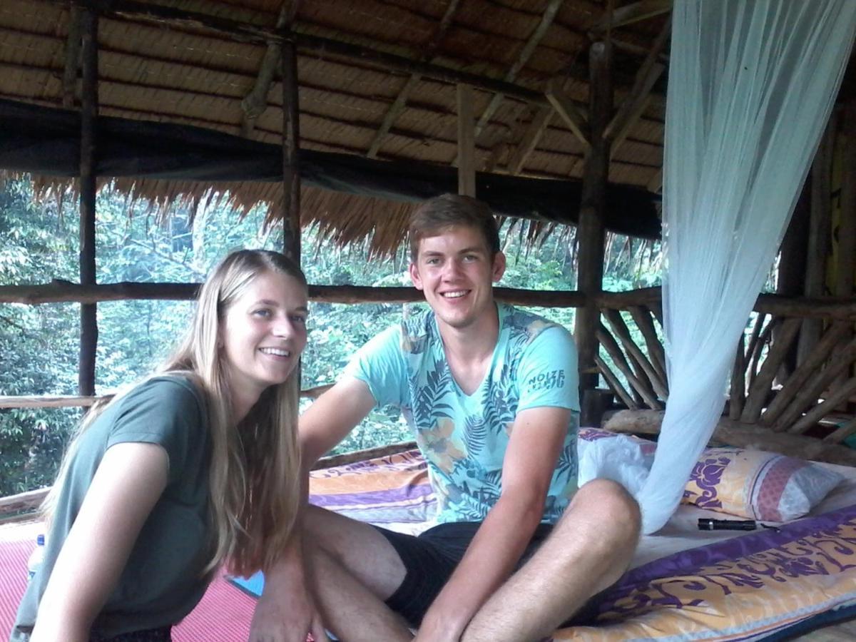 Orangutantreksumatra & Lovely Jungle Lodge Only Book If You Are Treking With Us Букіт-Лаванґ Екстер'єр фото