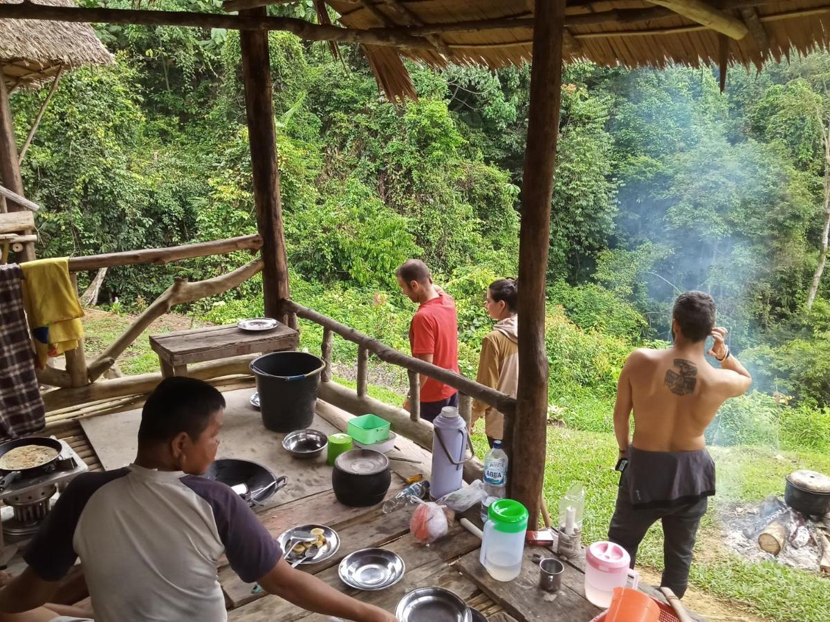 Orangutantreksumatra & Lovely Jungle Lodge Only Book If You Are Treking With Us Букіт-Лаванґ Екстер'єр фото