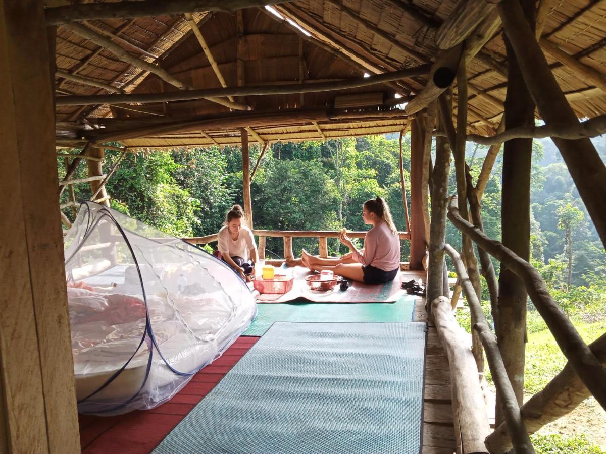 Orangutantreksumatra & Lovely Jungle Lodge Only Book If You Are Treking With Us Букіт-Лаванґ Номер фото