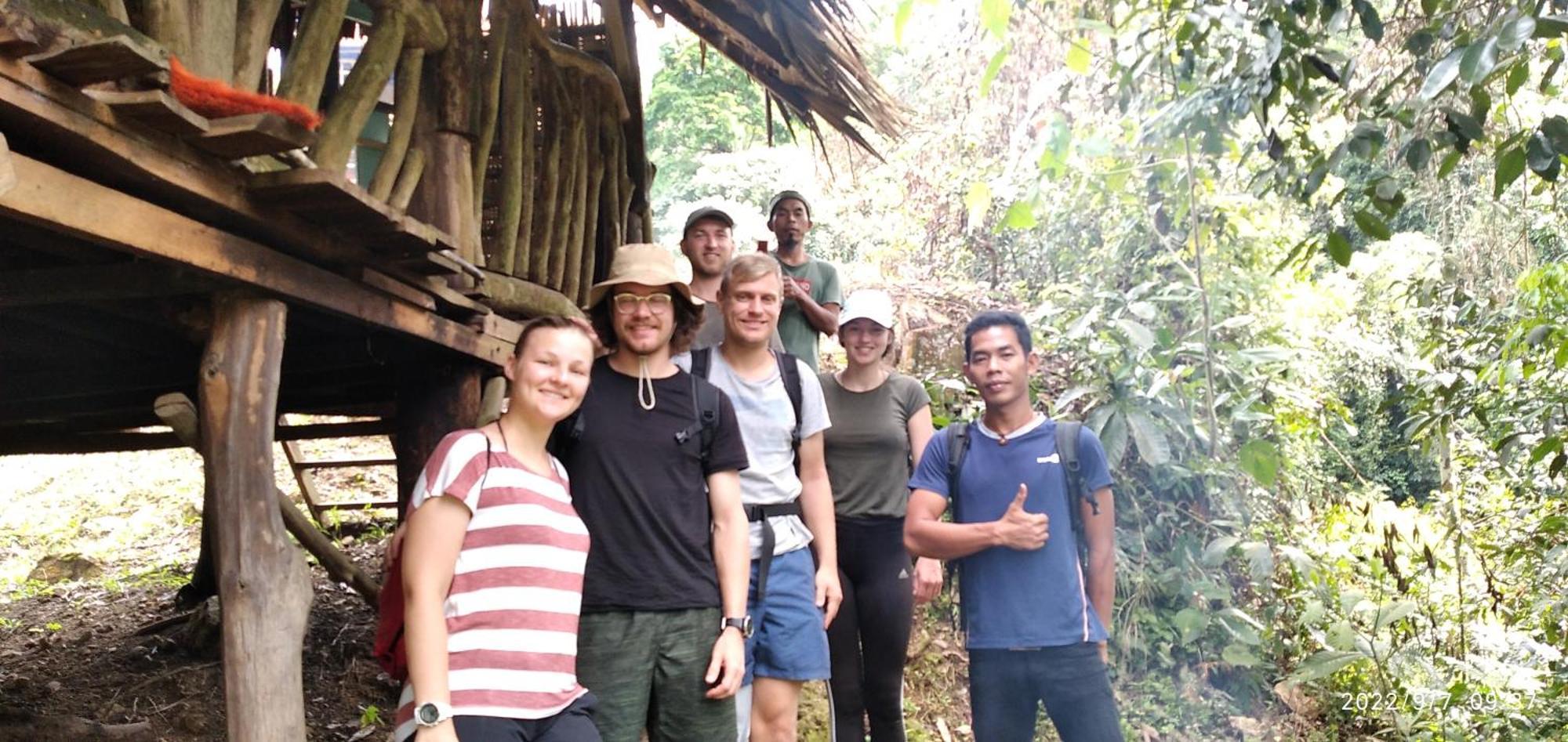 Orangutantreksumatra & Lovely Jungle Lodge Only Book If You Are Treking With Us Букіт-Лаванґ Номер фото